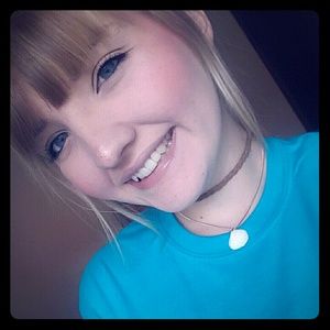 Meet your Posher, Kara